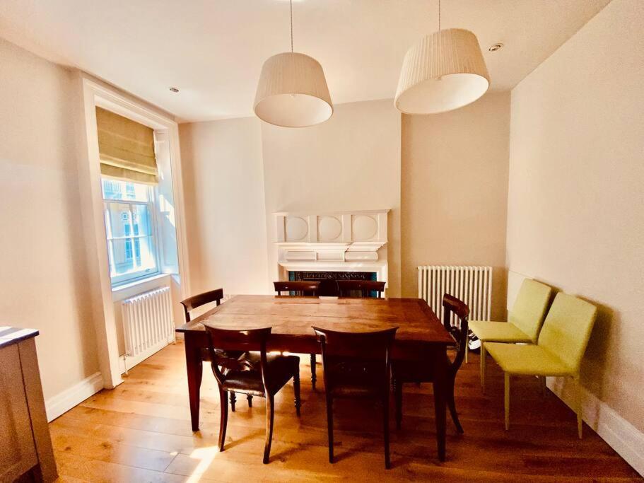 Charming Central Home By Iconic Landmarks Nr Londres Extérieur photo